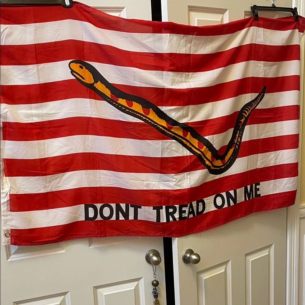 Dont Tread On Me Snake Flag - Red & White Stripe